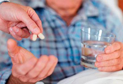 Прием лекарств Прием лекарств