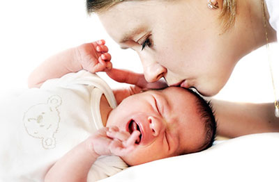 Плачущий ребенок Плачущий ребенок