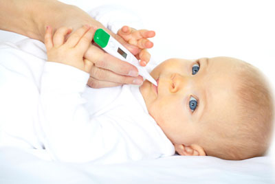 Измерение температуры у грудничка Измерение температуры у грудничка
